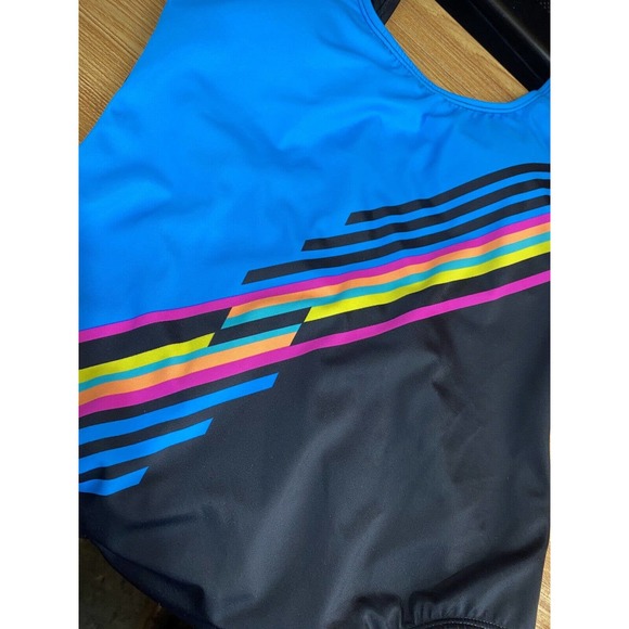 O'RAGEOUS Color Block Womens Color Stipe Middle Swimsuit Size Medium One-Piece - Picture 8 of 8